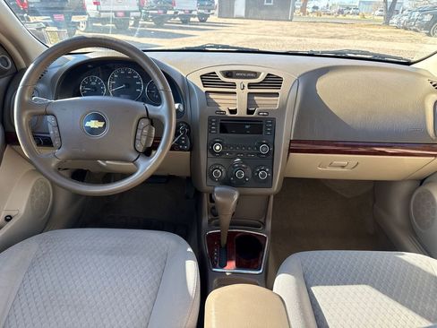 Used 2006 Chevrolet Malibu LT image 18