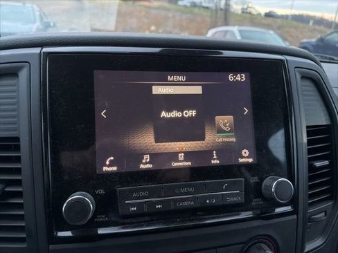 Used 2021 Nissan Titan S w/ S Utility Package image 17