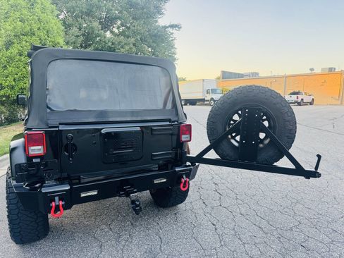 Used 2015 Jeep Wrangler Unlimited Sport w/ Quick Order Package 24S image 15