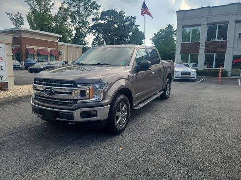 Used 2020 Ford F150 XLT w/ Equipment Group 302A Luxury AWD/4WD image 4