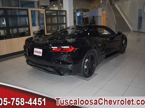 Used 2024 Chevrolet Corvette Stingray Preferred Cpe w/ Body-Color Dual Roof Package image 8