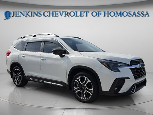 Used 2025 Subaru Ascent Touring w/ Popular Package #1 image 2