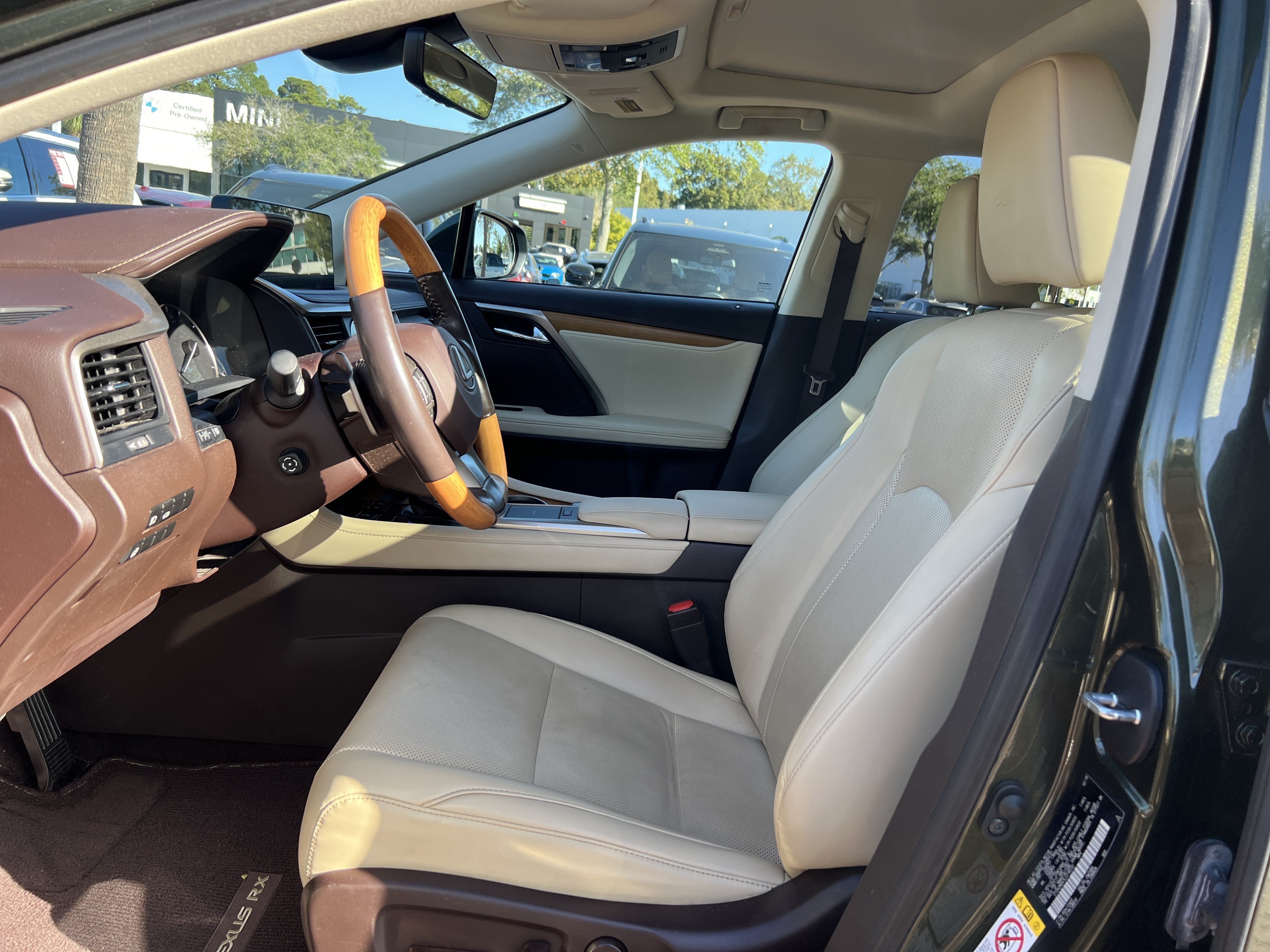 Used 2020 Lexus RX 350 AWD w/ Premium Package image 16