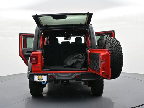 Used 2025 Jeep Wrangler Unlimited Rubicon 4xe w/ Safety Group AWD/4WD image 31