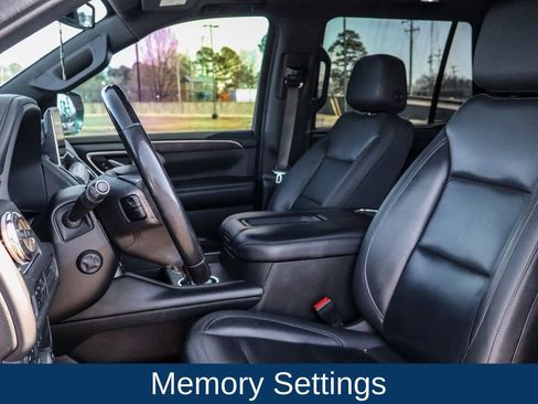 Used 2021 Chevrolet Tahoe Z71 w/ Luxury Package image 10