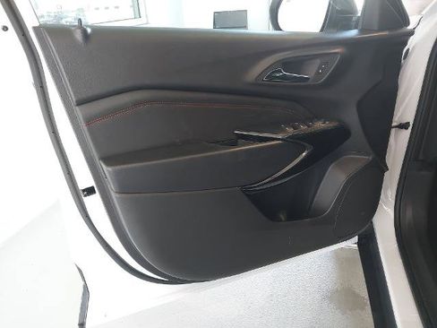 New 2026 Chevrolet Trax RS w/ Sunroof Package image 25