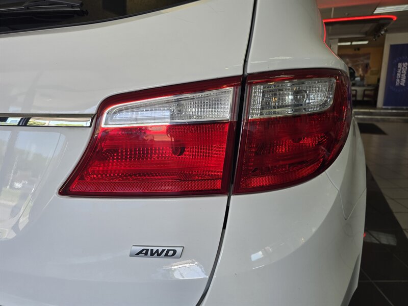 Used 2014 Hyundai Santa Fe GLS AWD/4WD image 33