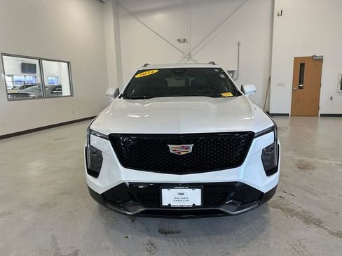 Certified 2024 Cadillac XT4 Sport image 5