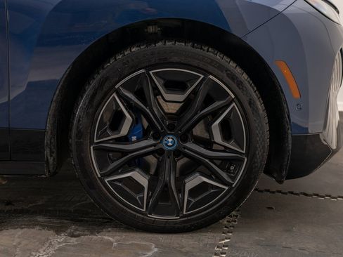 Used 2025 BMW iX M60 image 51