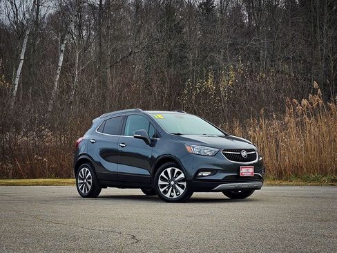 Used 2018 Buick Encore Preferred image 2