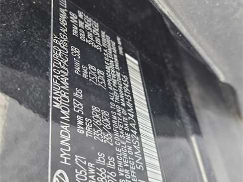 Used 2021 Hyundai Santa Fe SEL w/ Cargo Package image 17