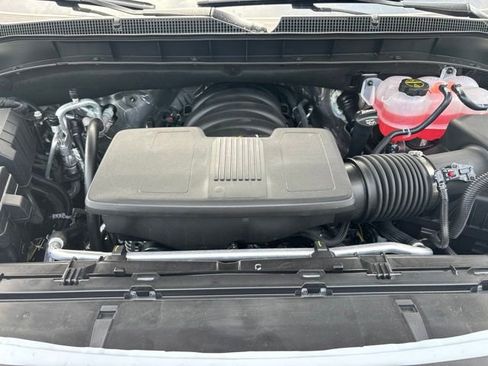 New 2026 Chevrolet Suburban High Country AWD/4WD image 39