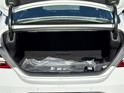 Used 2025 Genesis G70 3.3T Advanced image 18