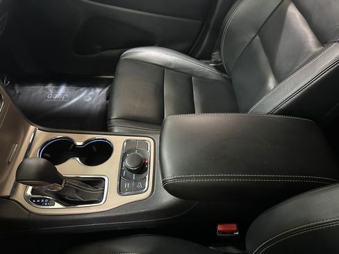 Certified 2017 Jeep Grand Cherokee Limited AWD/4WD image 27