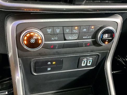 Used 2021 Ford EcoSport SE FWD image 31