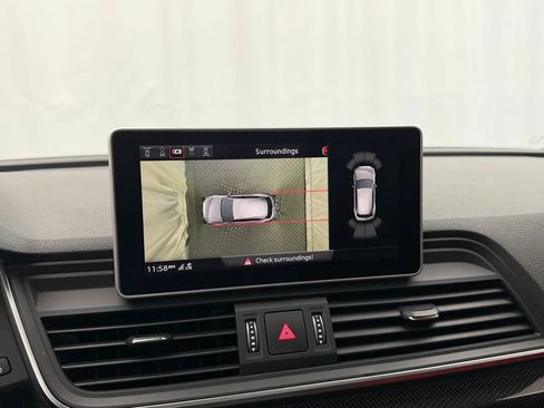 Used 2018 Audi SQ5 Prestige w/ Prestige Package AWD/4WD image 31