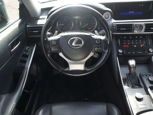 Used 2018 Lexus IS 300 w/ Accessory Package 2 RWD image 5