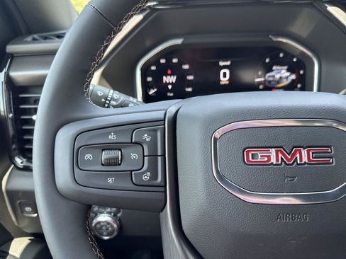 New 2026 GMC Sierra 2500 AT4 w/ AT4 Premium Plus Package AWD/4WD image 22