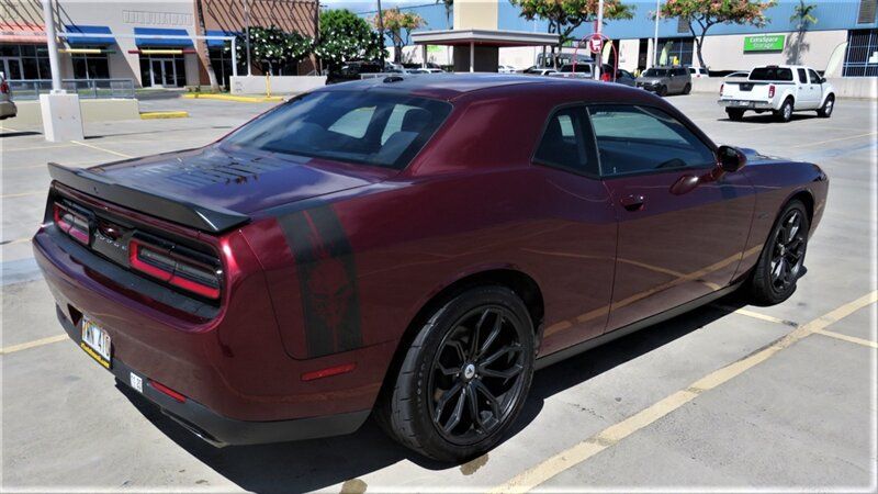 Used 2017 Dodge Challenger R/T w/ Blacktop Package RWD image 8