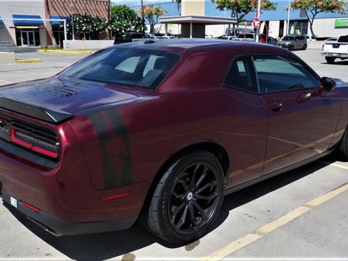 Used 2017 Dodge Challenger R/T w/ Blacktop Package RWD image 8