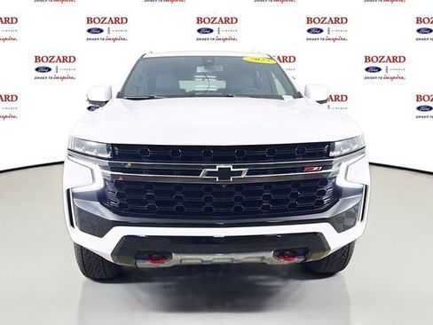 Used 2022 Chevrolet Tahoe Z71 w/ Luxury Package AWD/4WD image 2