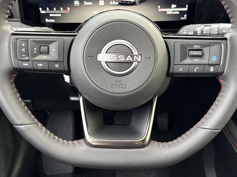 New 2026 Nissan Kicks SR w/ Cold Weather Package AWD/4WD image 15