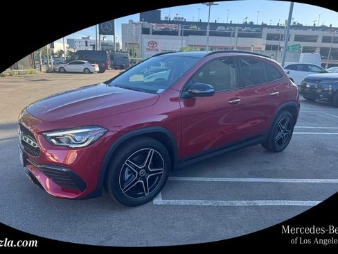 Certified 2022 Mercedes-Benz GLA 250 4MATIC image 1