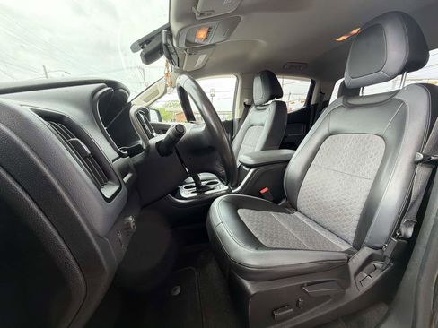 Used 2015 Chevrolet Colorado Z71 image 6