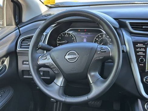 Certified 2024 Nissan Murano SV w/ SV Midnight Edition Package FWD image 25