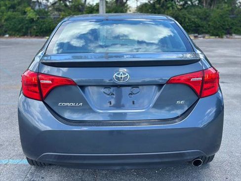 Used 2018 Toyota Corolla SE FWD image 7