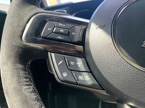 Used 2021 Ford Mustang Shelby GT500 w/ Technology Package RWD image 16
