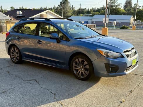Used 2014 Subaru Impreza 2.0i Sport Premium AWD/4WD image 9