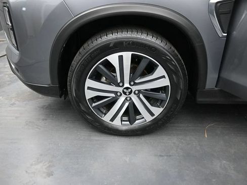 Used 2024 Mitsubishi Outlander Sport SE AWD/4WD image 40