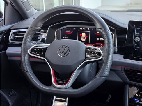 Used 2025 Volkswagen Jetta GLI Autobahn FWD image 28