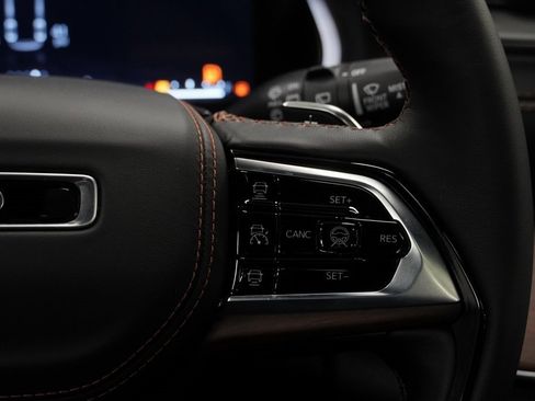 New 2025 Jeep Grand Cherokee L Summit image 28