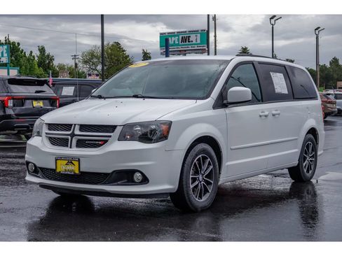 Used 2017 Dodge Grand Caravan GT FWD image 7