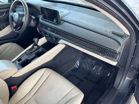 Used 2023 Honda Accord LX image 19