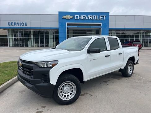 New 2026 Chevrolet Colorado W/T RWD image 2