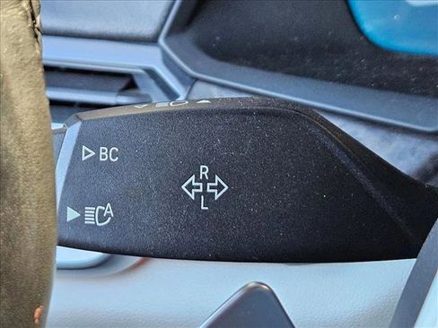 Used 2022 BMW X5 sDrive40i w/ M Sport Package image 15