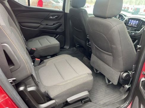 Used 2020 Chevrolet Traverse LT AWD/4WD image 8