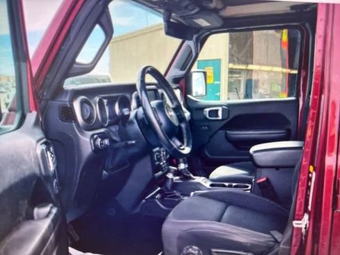 Used 2021 Jeep Gladiator Sport w/ Quick Order Package 24Q 80Th AWD/4WD image 3