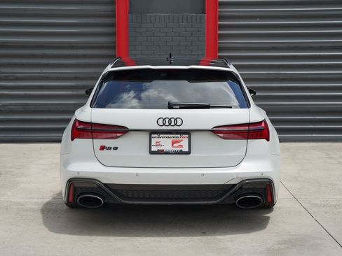 Used 2022 Audi RS 6 AWD/4WD image 10