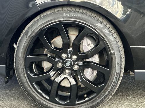 Used 2021 Land Rover Range Rover P525 Westminster Edition image 25