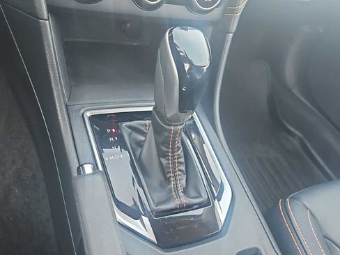 Used 2019 Subaru Crosstrek 2.0i Limited w/ Moonroof Package w/Navigation image 22