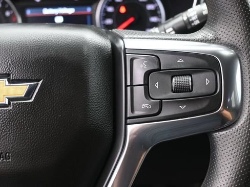 Used 2024 Chevrolet Blazer LT w/ Convenience Package FWD image 2