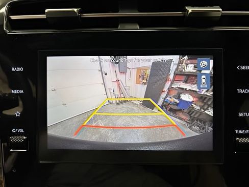 Used 2024 Hyundai Santa Cruz SE image 19