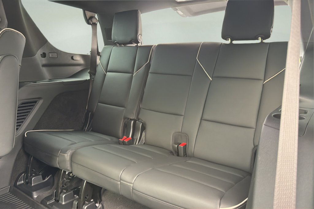 New 2027 Cadillac Escalade Luxury w/ Touring Package RWD image 18