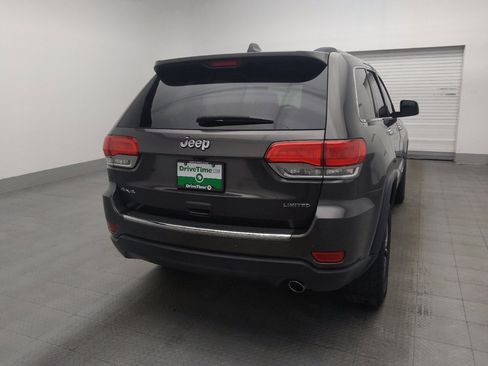 Used 2017 Jeep Grand Cherokee Limited AWD/4WD image 7