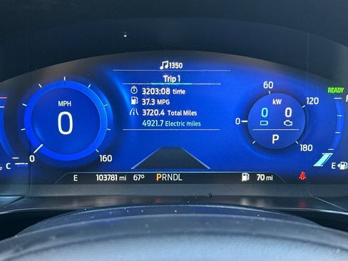 Used 2020 Ford Escape SE Sport image 29