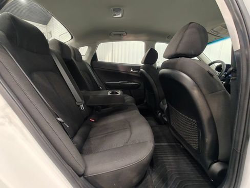 Used 2020 Kia Optima LX FWD image 17